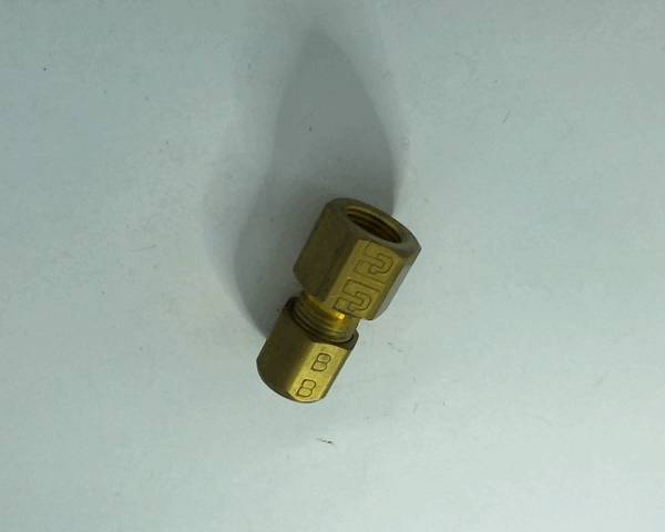 RACCORD 8-6 1/8"