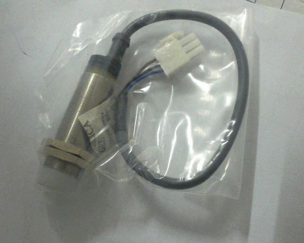 TRACKING DEVICE W/AMP PLUG