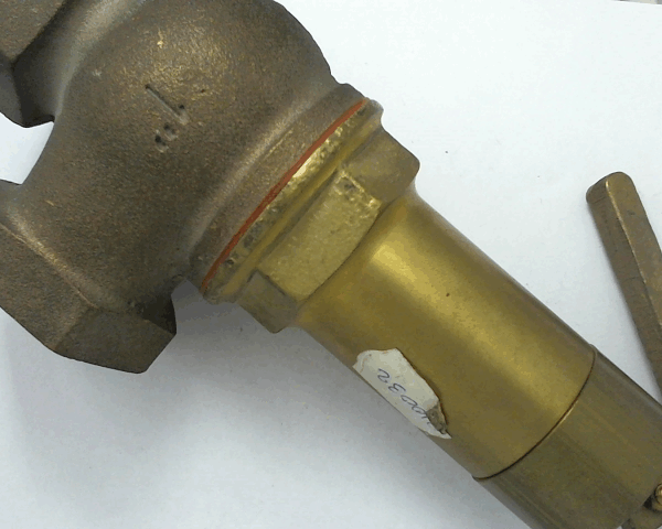 SOUPAPE DE SECURITE 1"= PN16=F.1220