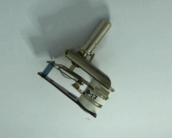 THERMOSTAT POUR FER LEMM avec vis=376/A