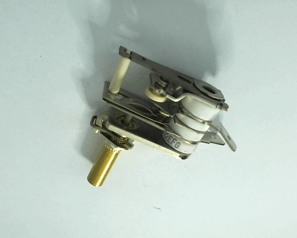THERMOSTAT POUR FER APRIPIEGA avec causse