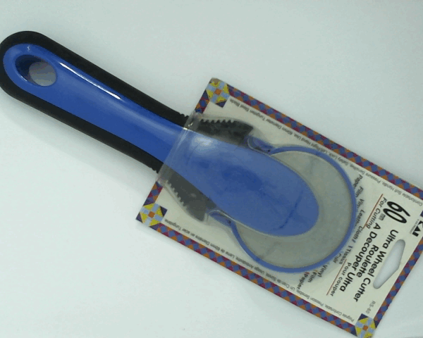 ROULETTE A DECOUPER KAI 60MM
