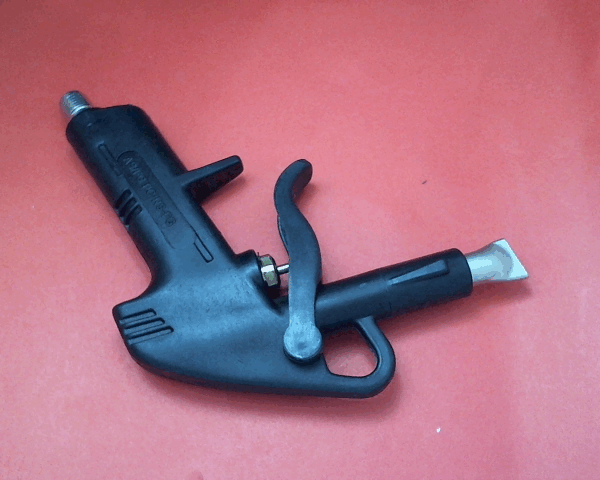 PISTOLET AIR POUR SECHER à BEC PLAT