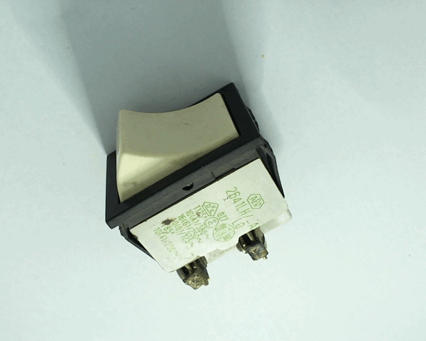 INTERRUPTEUR A TEMOIN 4 FASTON=O.0410